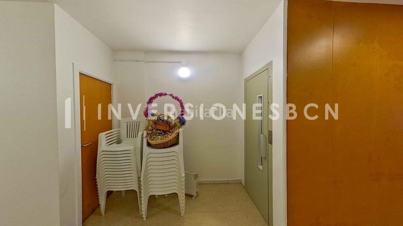 Foto fe88daa7-75b0-47c5-a9dc-56638cf7ea22. Local comercial a Raval Barcelona