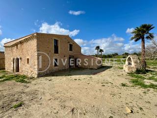 Country house  Son gili