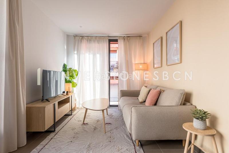 Foto a728f6f5-c4b1-44cc-8ec8-82ab3b25675a. Miete etagenwohnung mit heizung parking in Sarrià Barcelona