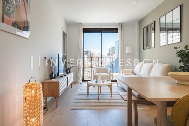 Foto 79d19d95-2ed0-4e71-828d-c6e4fc9e6c3c. Affitto appartamento con riscaldamento piscina in Barcelona