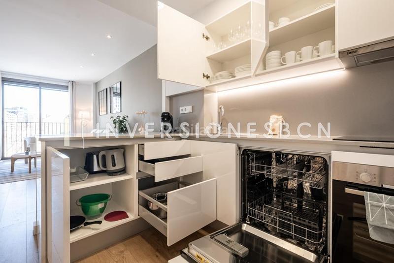 Foto 0cea3eee-f54f-4da6-84f4-95587fed494c. Rent flat with heating pool in Poblenou Barcelona