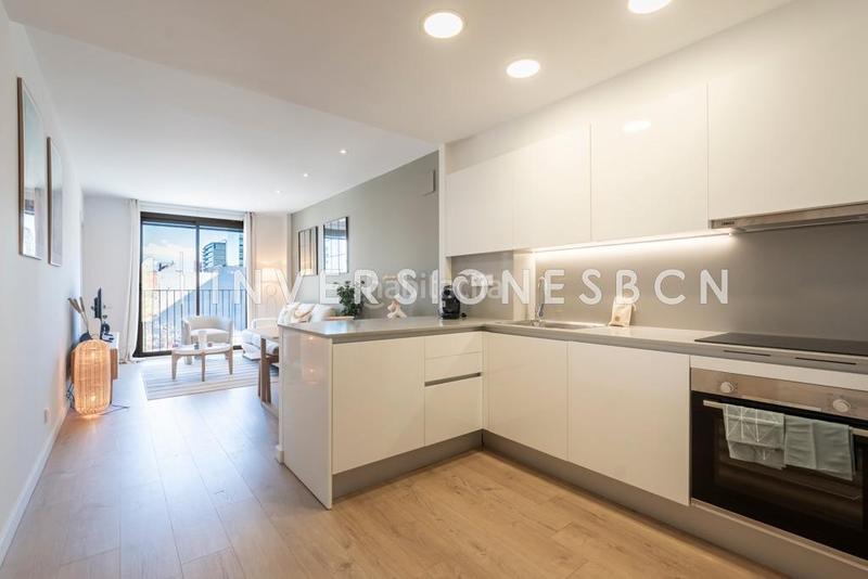 Foto 68d11641-5199-418d-abbc-f2176199701e. Rent flat with heating pool in Poblenou Barcelona