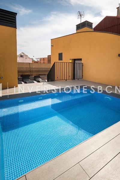 Foto 7a7b3f52-5904-4712-85a1-a7361675413e. Alquiler piso alquiler de piso en la calle gutenberg, con piscina comunitaria en Barcelona