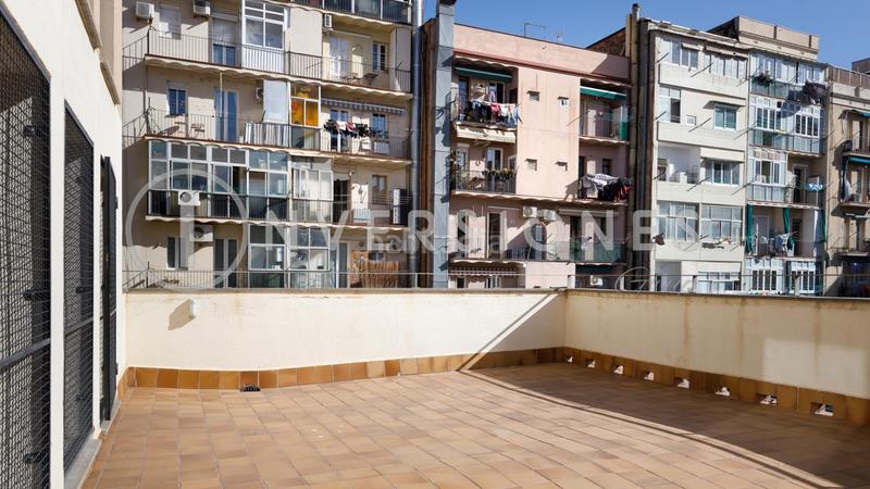 Foto 1f78e163-e45c-4f62-b694-b120bee722c1. Location bureau avec chauffage dans La Nova Esquerra de l´Eixample Barcelona