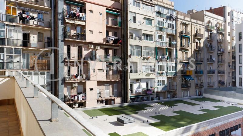 Foto 880c2495-be25-4cbc-9a2e-95d4979337e3. Alquiler oficina en La Nova Esquerra de l´Eixample Barcelona