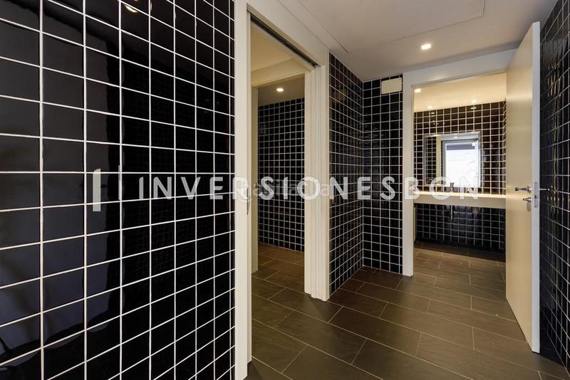 Foto 76bfe4ea-60e6-4c35-9294-e2c8e5506ca9. Location bureau avec chauffage parking dans Barri de les Corts Barcelona