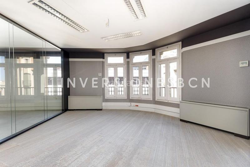 Foto 281cf961-551c-4815-93ed-4733f4b481b3. Rent office space with heating parking in Barri de les Corts Barcelona