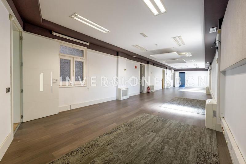 Foto a32f633b-a1fe-4410-b1df-45cc1e164161. Rent office space with heating parking in Barri de les Corts Barcelona