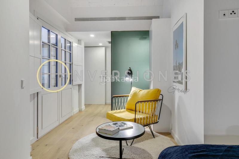 Foto c0e2c14c-2db8-4053-bbff-323c902c4b60. Rent apartment with heating in Gòtic Barcelona