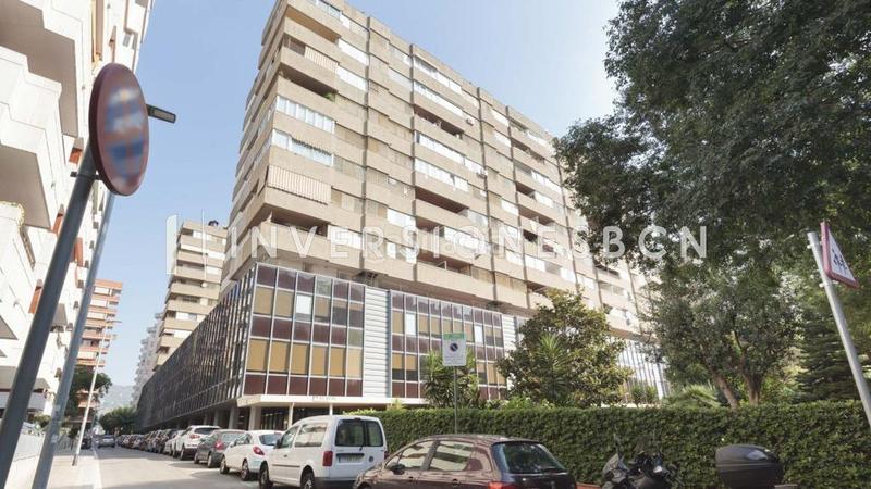 Foto 6ee724df-6fbd-4abe-a33f-8c097321ee0b. Location bureau avec chauffage parking dans Sant Ramon - Maternitat Barcelona