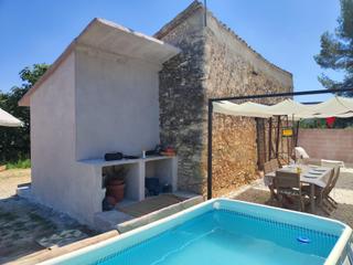 Country house in Castellet i la Gornal. Fantstica finca situada en castellet y la gornal