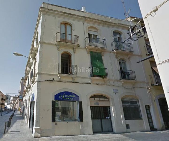 Foto d6a77368-c4cc-4daf-a3b4-6ba7931c39ba. Locale commerciale in de la unió 2 in La Geltrú-Sant Jordi Vilanova i la Geltrú