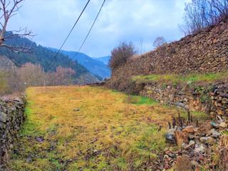 Terreny residencial a Montellà i Martinet. Parcela rústica en la zona de la cerdanya.