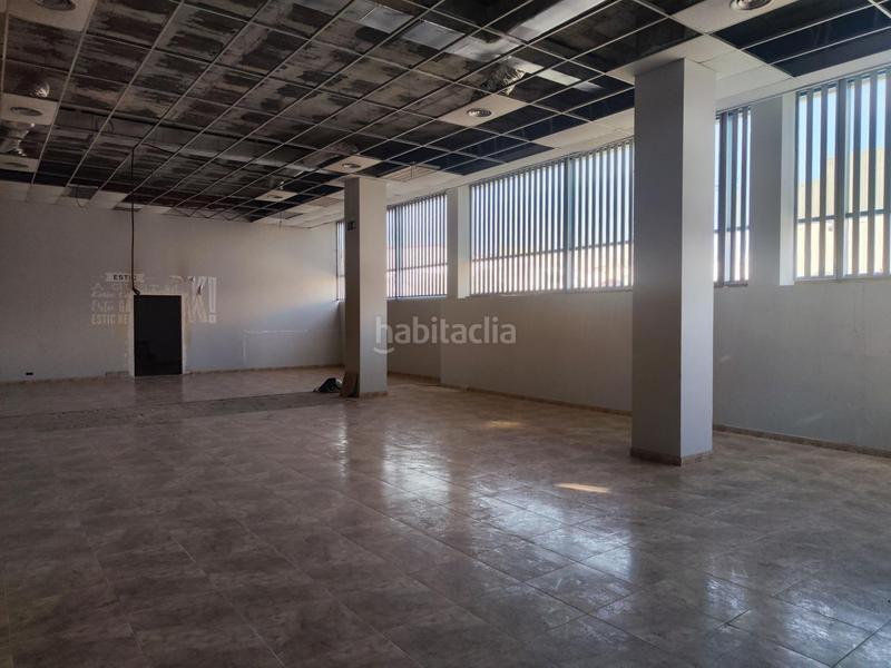 Foto 66e8d1e2-7ea4-4bcf-8499-b407de4e6f1c. Lloguer local comercial a d'eduard toldrà 95 a Masia Nova-Solicrup Vilanova i la Geltrú