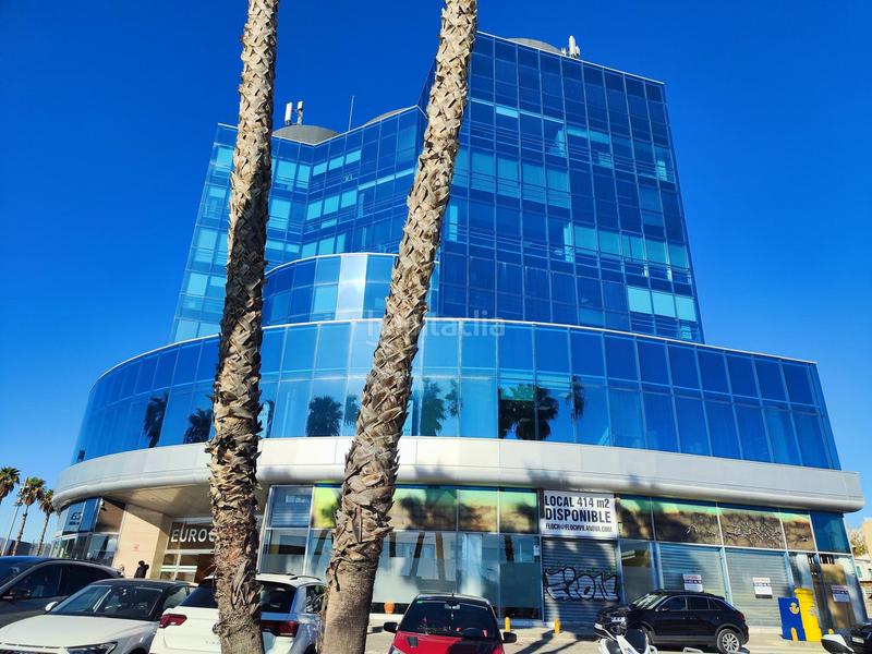 Foto b6f8da54-3166-4e23-9d6d-f904f9c75b1e. Lloguer local comercial a d'eduard toldrà 95 a Masia Nova-Solicrup Vilanova i la Geltrú