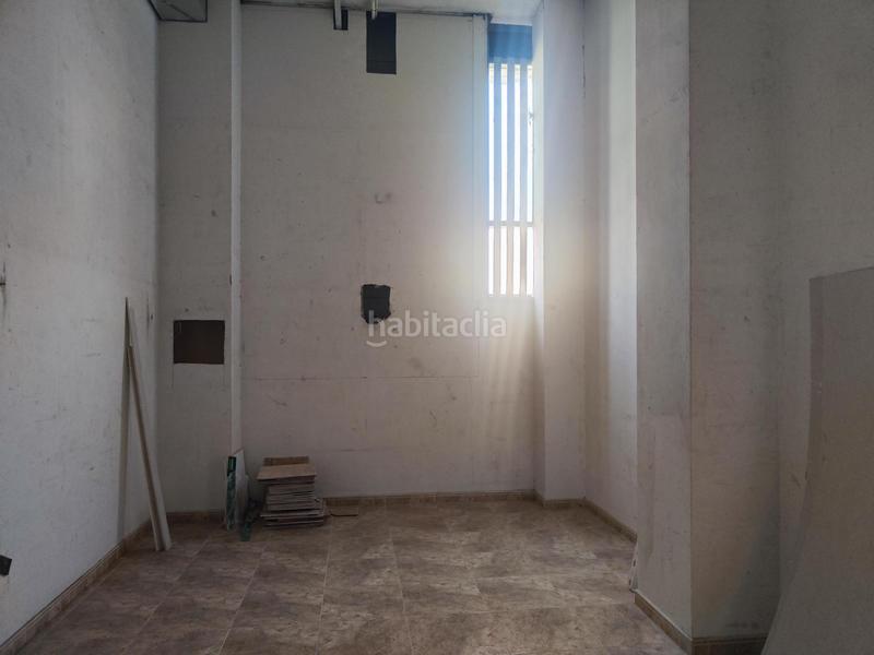 Foto 15104ac1-3b70-4b99-8098-abeaf7fe2954. Rent business premise in d'eduard toldrà 95 in Masia Nova-Solicrup Vilanova i la Geltrú