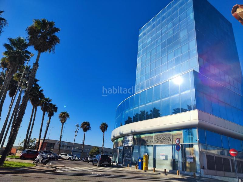 Foto 24d63c1b-4de5-45e5-a5f3-bac93c70dac9. Rent business premise in d'eduard toldrà 95 in Masia Nova-Solicrup Vilanova i la Geltrú