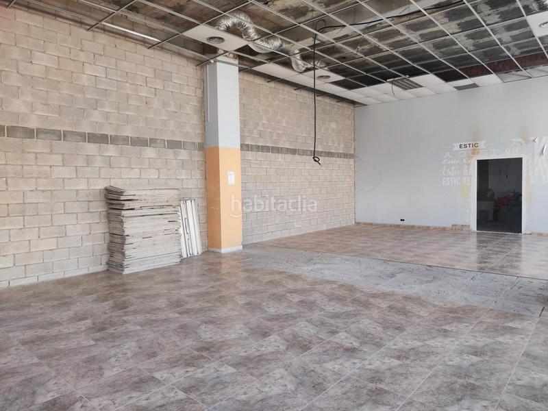 Foto 9c9b6fae-2375-4f02-94ca-9e36cc044474. Rent business premise in d'eduard toldrà 95 in Masia Nova-Solicrup Vilanova i la Geltrú