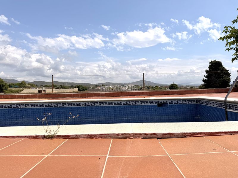 Foto 735f814f-55fa-4476-a8d1-4e7ea07a5d67. Casa a Nord Vilanova i la Geltrú