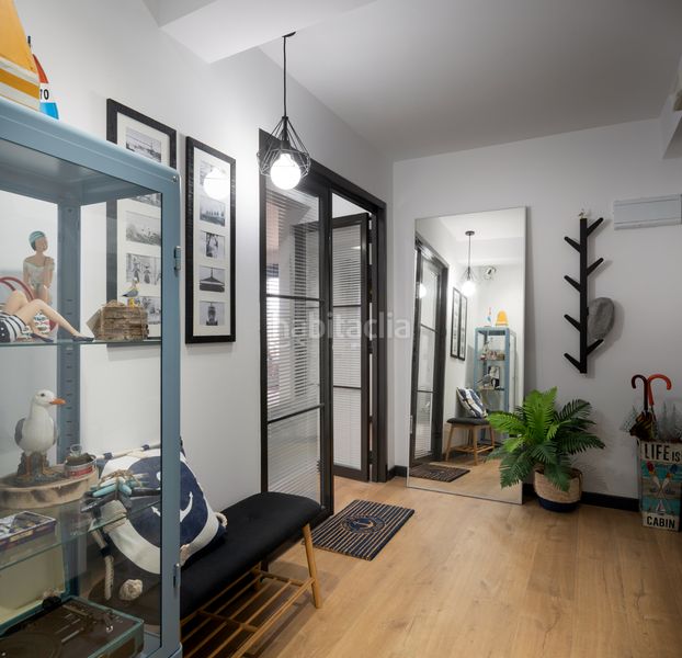 Foto 649526fd-7013-4274-b54b-37c6a9ef1034. Àtic amb xemeneia calefacció piscina a Larrea - San Juan de Dios - Peñota Santurtzi