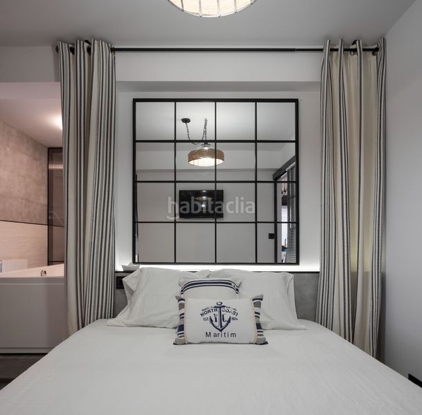 Foto 861b46a7-5e4e-4edf-abf2-3fa685cf1d73. Àtic amb xemeneia calefacció piscina a Larrea - San Juan de Dios - Peñota Santurtzi