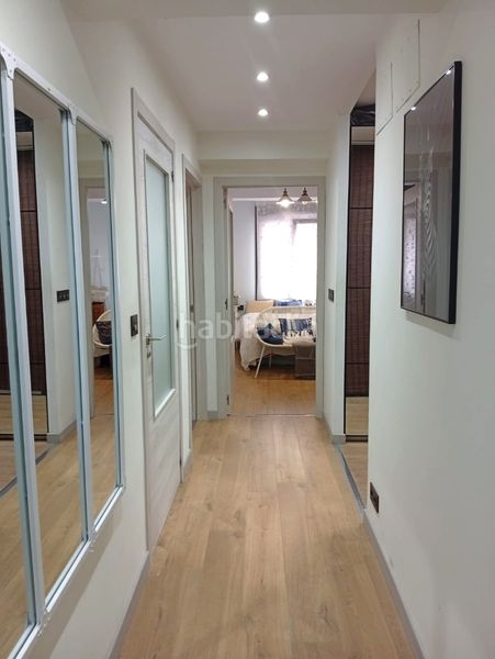 Foto c54def8c-1415-487c-bb49-3c7f34fbb4d0. Àtic amb xemeneia calefacció piscina a Larrea - San Juan de Dios - Peñota Santurtzi