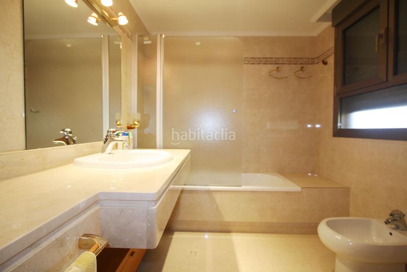 Foto 1a49010e-bc8f-4797-95aa-8f0ad4b01c12. Casa adossada amb calefacció aparcament a Facultad de Medicina Albacete