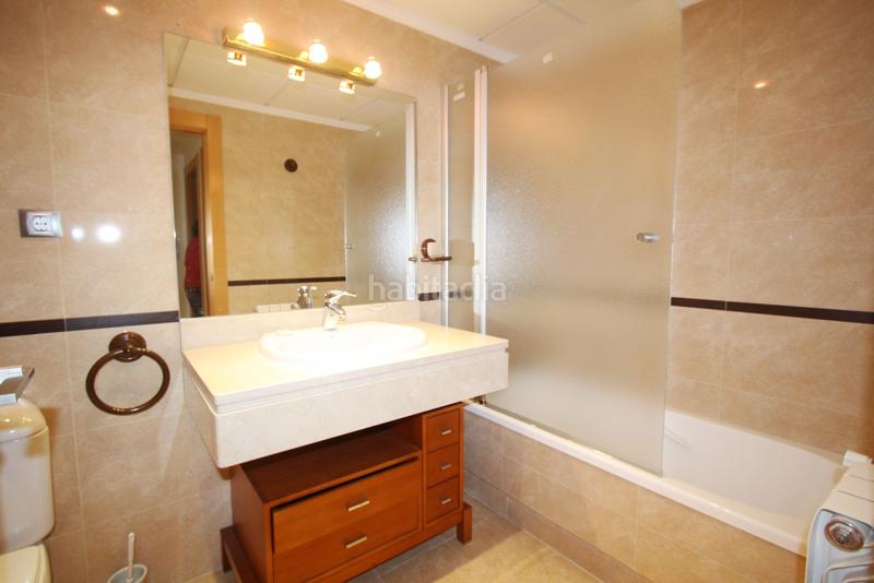 Foto 27af0da1-0cc7-436f-8b7a-452396731637. Casa adossada amb calefacció aparcament a Facultad de Medicina Albacete