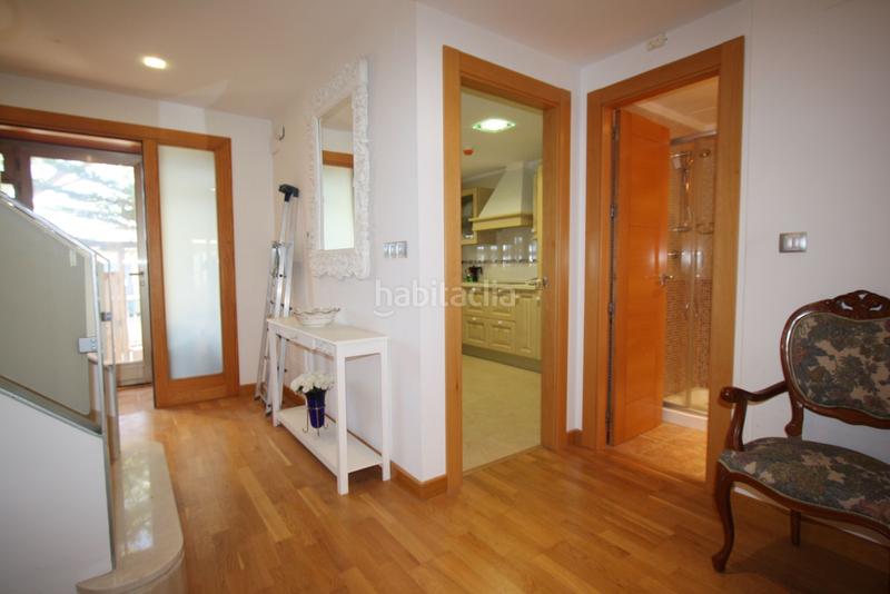 Foto 2be4df35-ac6d-4d20-a074-c48975e4c7aa. Casa adossada amb calefacció aparcament a Facultad de Medicina Albacete