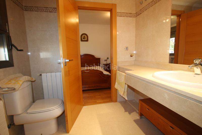 Foto 860a4821-f94f-44ff-8f99-14363d4f8bbf. Casa adossada amb calefacció aparcament a Facultad de Medicina Albacete