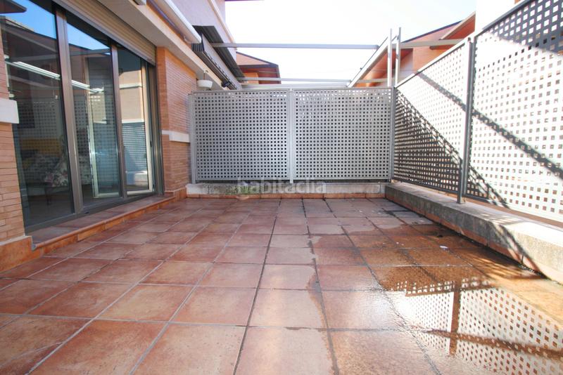 Foto 907e6c7e-0cc0-4eb7-92a8-d2069bd48292. Casa adossada amb calefacció aparcament a Facultad de Medicina Albacete