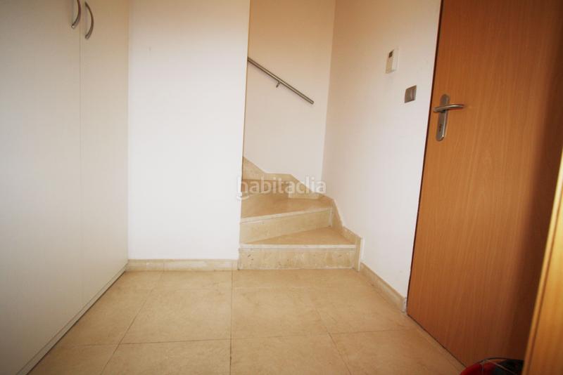 Foto a327dd3a-9278-4a8d-a140-d370d8d5033c. Casa adossada amb calefacció aparcament a Facultad de Medicina Albacete