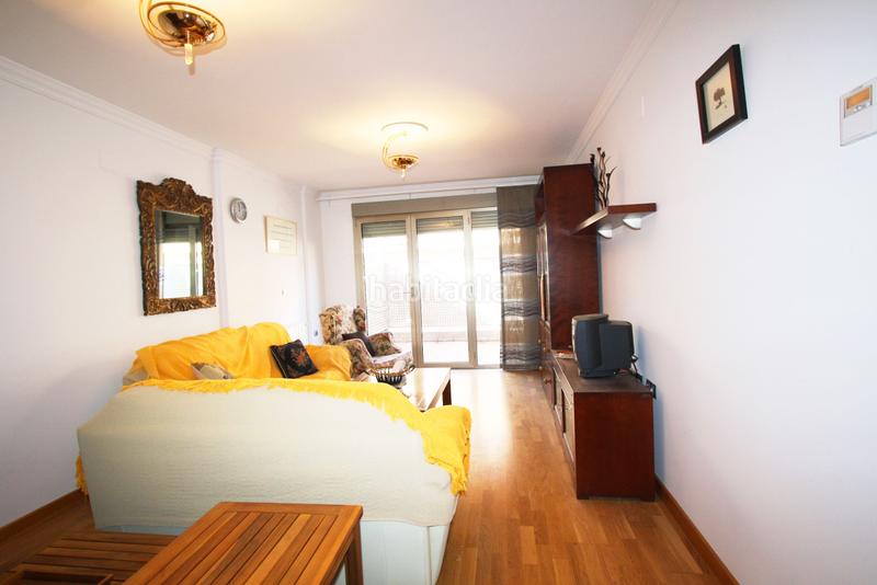 Foto bb1bb048-de8b-4ca9-bf77-42094b5e7d9e. Casa adossada amb calefacció aparcament a Facultad de Medicina Albacete