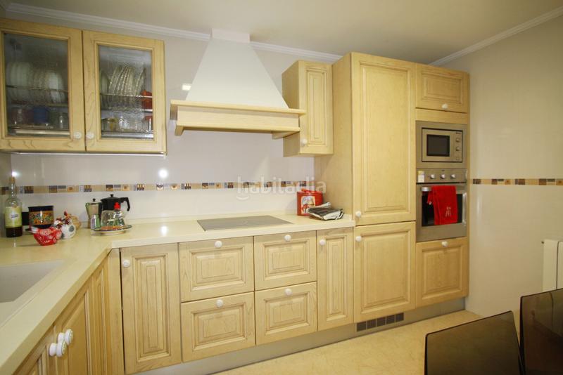 Foto d0ed3a77-5bc1-4ae2-a894-cf6da9801457. Casa adossada amb calefacció aparcament a Facultad de Medicina Albacete