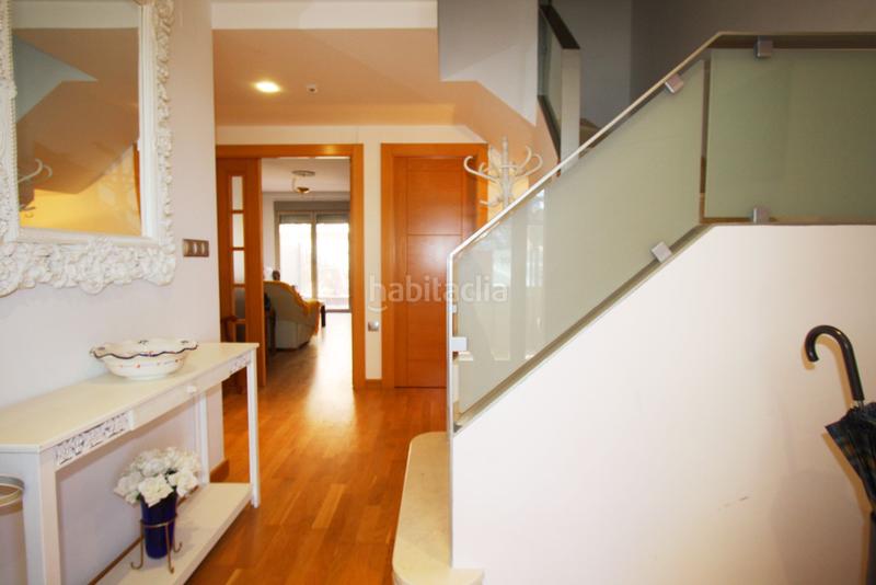 Foto d3ca2ca7-3e7f-499c-9ec6-540d9beead88. Casa adossada amb calefacció aparcament a Facultad de Medicina Albacete