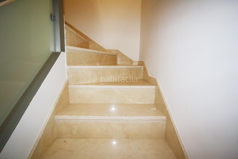 Foto e3c739cc-d2c8-4be7-812e-63b89c3e3b5f. Casa adossada amb calefacció aparcament a Facultad de Medicina Albacete