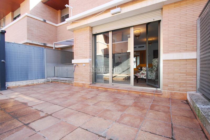 Foto f8799e8b-1b41-42b3-8af8-6182c71634d4. Casa adossada amb calefacció aparcament a Facultad de Medicina Albacete