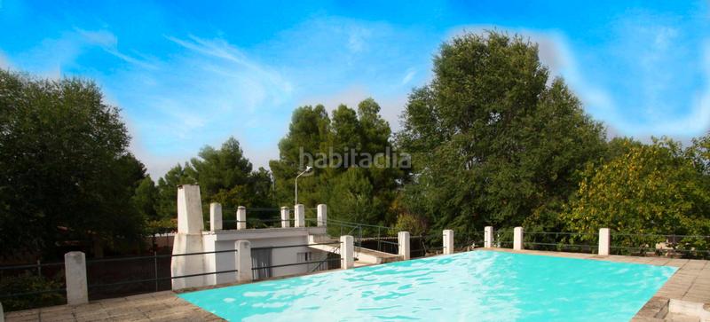 Foto f16b8e76-c2fe-4d47-a132-3366db664367. Xalet amb xemeneia calefacció aparcament piscina a Albacete
