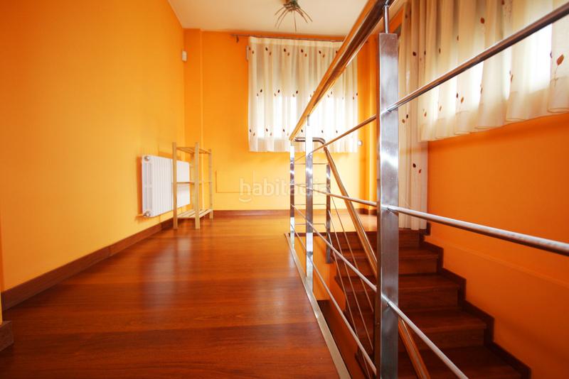 Foto 0d6feb5a-b7ab-4759-97b1-2444932e5782. Xalet amb xemeneia aparcament piscina a Alto de los Molinos Albacete