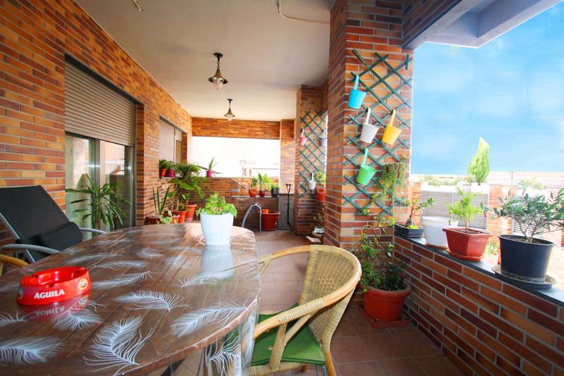 Foto 1bc920b0-13a4-4cd7-9bb3-ed62935ff7a9. Xalet amb xemeneia aparcament piscina a Alto de los Molinos Albacete