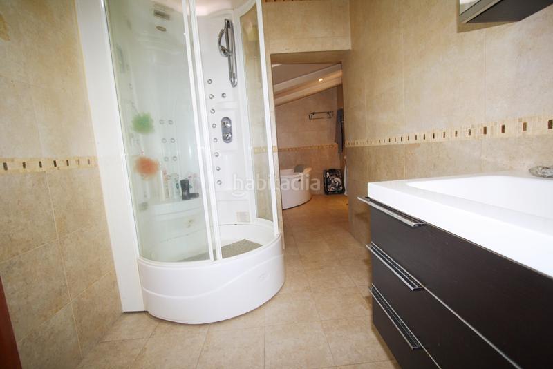 Foto 3cda99eb-2ed8-45aa-9984-cfb47bb8c7a4. Xalet amb xemeneia aparcament piscina a Alto de los Molinos Albacete