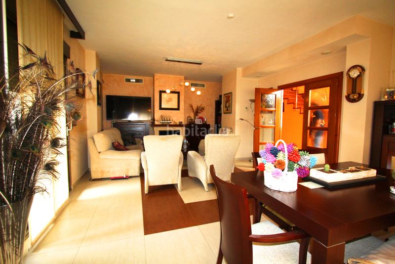 Foto 60442f0a-0759-49f8-8b96-ce347d3d4416. Xalet amb xemeneia aparcament piscina a Alto de los Molinos Albacete