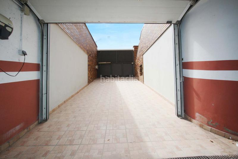 Foto 68bc8637-988f-4d7d-ad59-beb3ee1cce82. Xalet amb xemeneia aparcament piscina a Alto de los Molinos Albacete