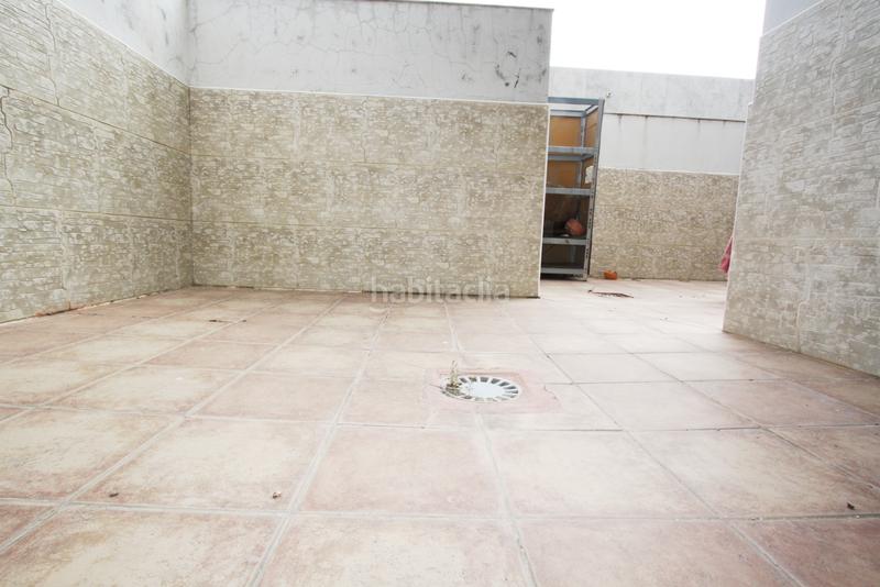 Foto 7e16eab3-334c-4dc1-908f-a97aef834d46. Xalet amb xemeneia aparcament piscina a Alto de los Molinos Albacete