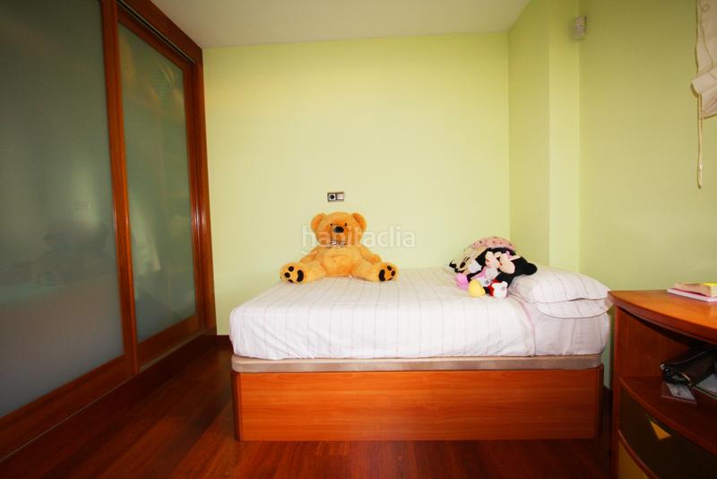 Foto d367cda6-2f92-4320-9ed8-0b4e3bbe6b66. Xalet amb xemeneia aparcament piscina a Alto de los Molinos Albacete