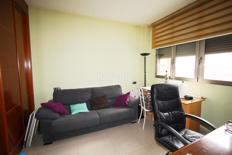 Foto ddb6c43b-8cbb-4d64-9fd3-9e3601ce1bd1. Xalet amb xemeneia aparcament piscina a Alto de los Molinos Albacete