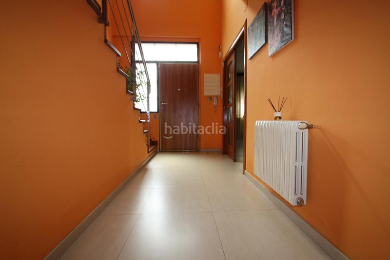 Foto ff115914-e711-4c6b-9406-48bbec5cf6e2. Xalet amb xemeneia aparcament piscina a Alto de los Molinos Albacete