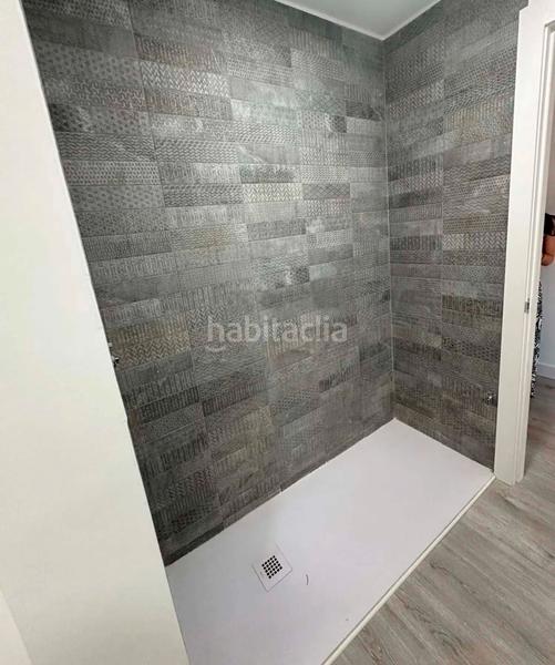 Foto 6ee9f492-3bd2-49a7-943b-0d8e7662a261. Flat with parking in Estación Albacete