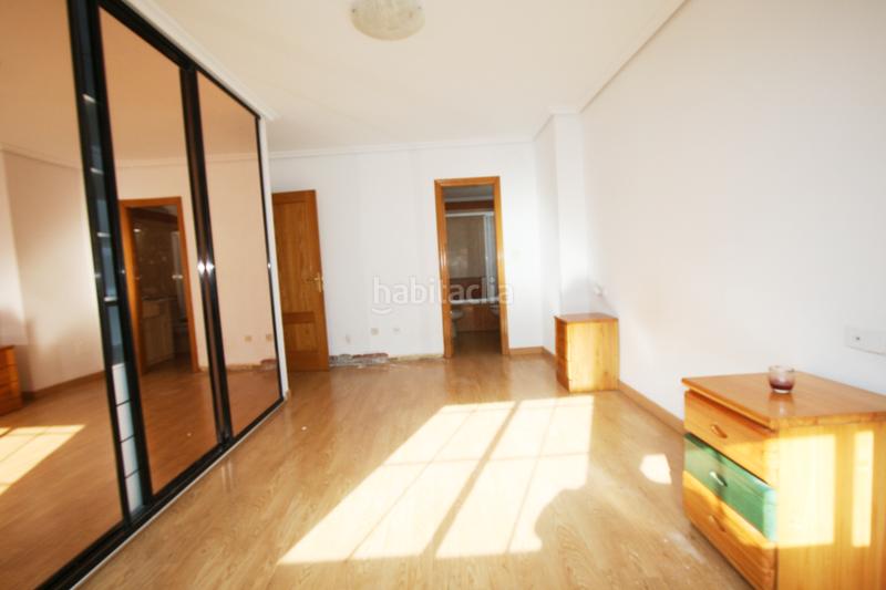 Foto 4d8b6b75-e245-452e-895e-6d34378c6275. Casa adossada amb calefacció a Santa Teresa - Vereda Albacete