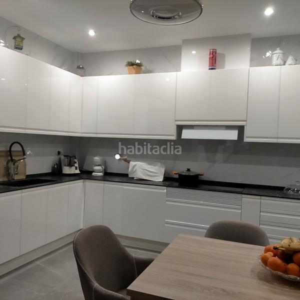 Foto 3b80a8ed-457a-46e5-8c1f-043f164235d0. Chalet ¡¡ te presentamos un chalet moderno concebido con mucho cariño y amor para toda tu tu familia !! en Albacete